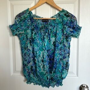 Frankie & Missy blue sheer short sleeve top